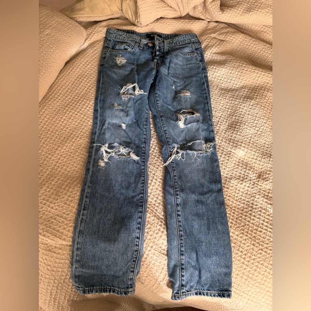 Aero Boyfriend jeans…SO cute just to small for me!